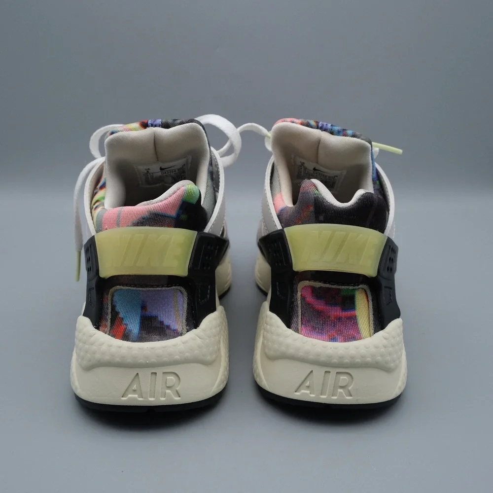 Nike Air Huarache Women Multi Glitch Print Streetwear Sneaker 8 DX3264-902